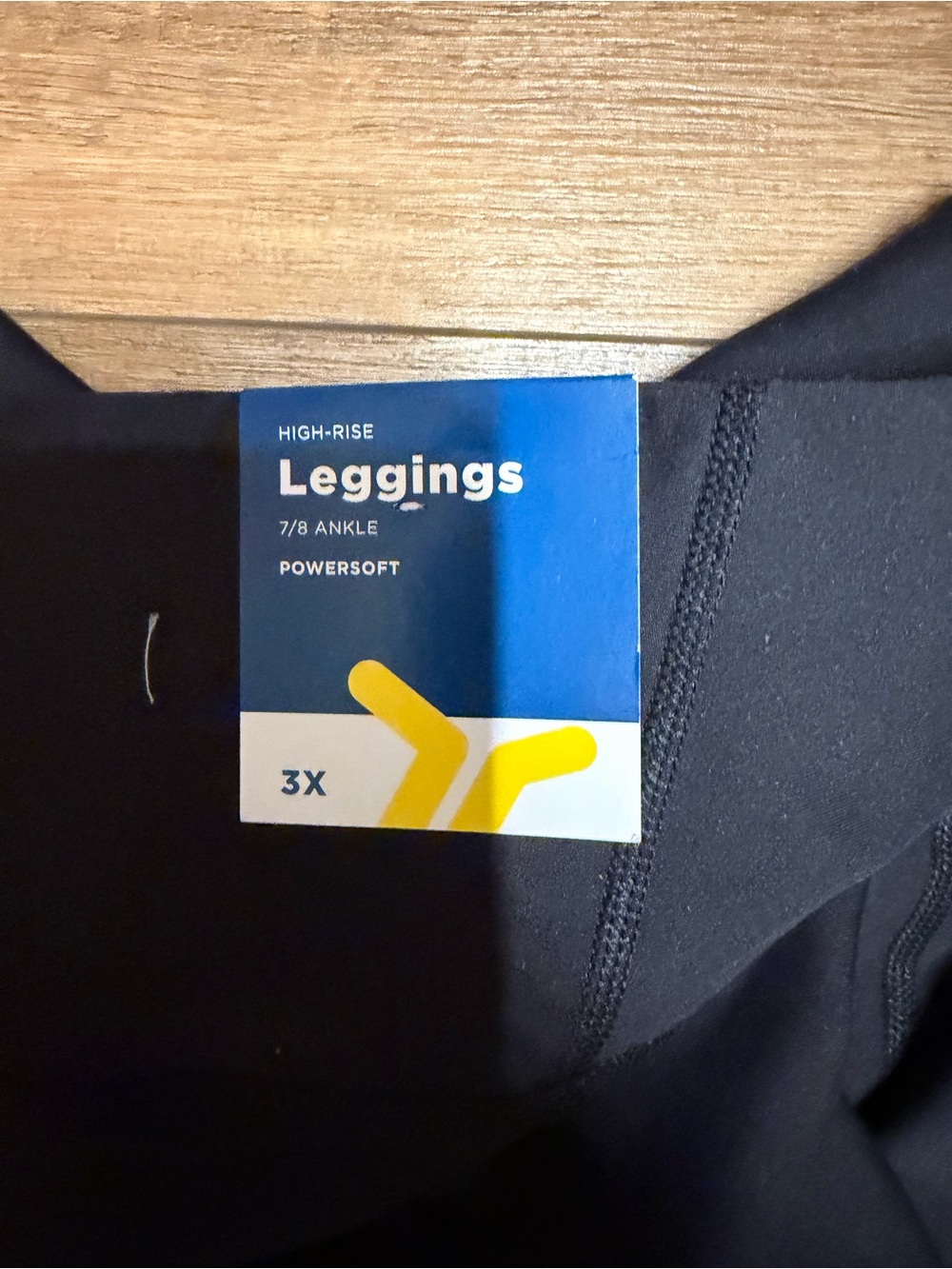 Nwt women’s Black Active Leggings old navy powersoft 3X - Picture 3 of 4